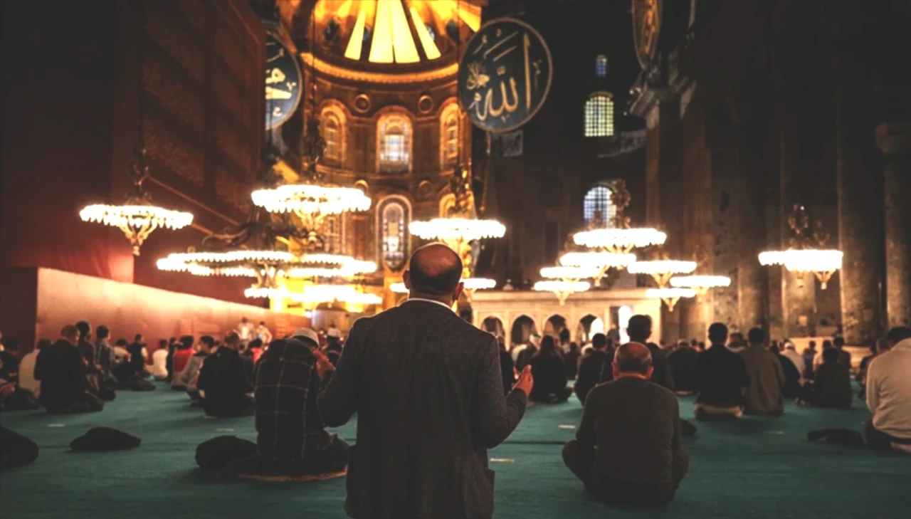 Mevlid Kandili Ne Zaman? 2025 Diyanet Kandil Tarihleri ve Detaylar!